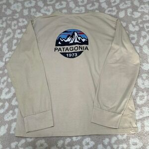 Patagonia P-6 Logo Long Sleeve | S